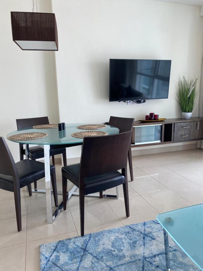 Songs Of The Lake By Lagom - Bonnington Apartment Jumeirah Lake Towers, Dubai Buitenkant foto